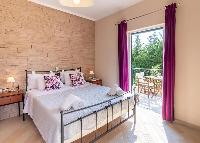 Santa Emelia Aparthotel Vasiliki