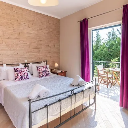 Santa Emelia Apartmanhotel Vaszilikí