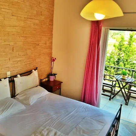 Apartmanhotel Santa Emelia 4*