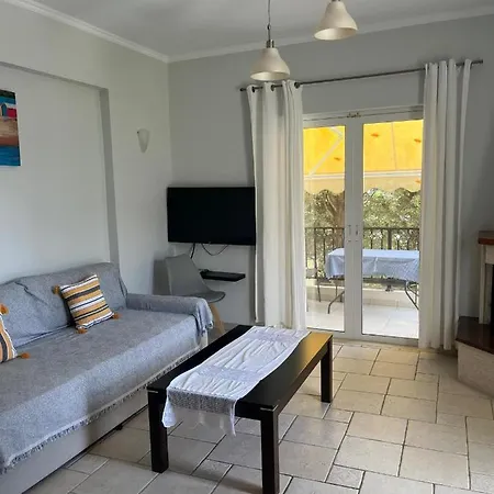 Santa Emelia Aparthotel Vassiliki