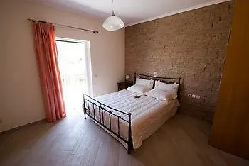 Santa Emelia Aparthotel Vassiliki